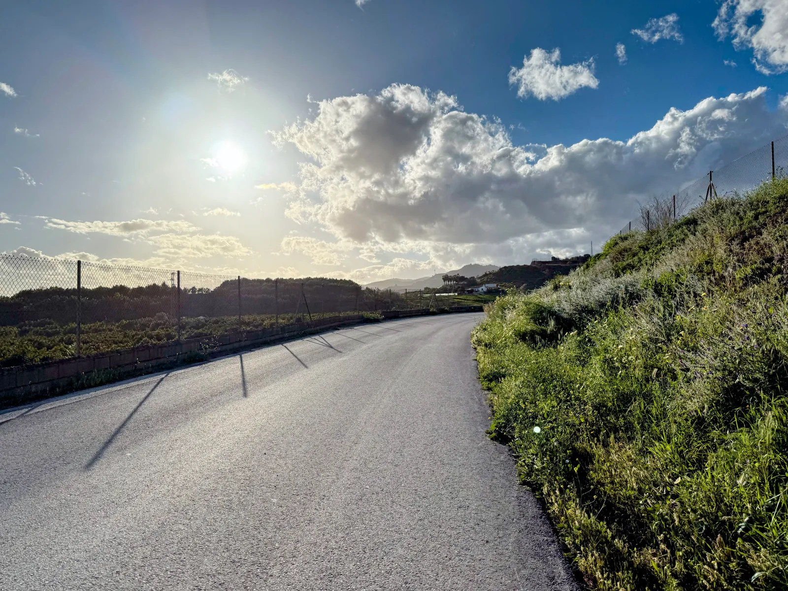 Tiny roads above Almayate